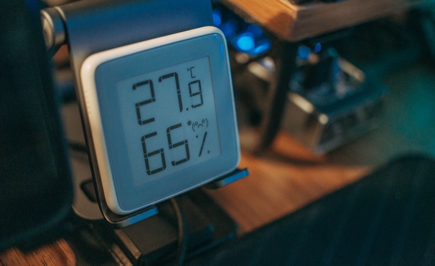 Temperature and humidity sensor